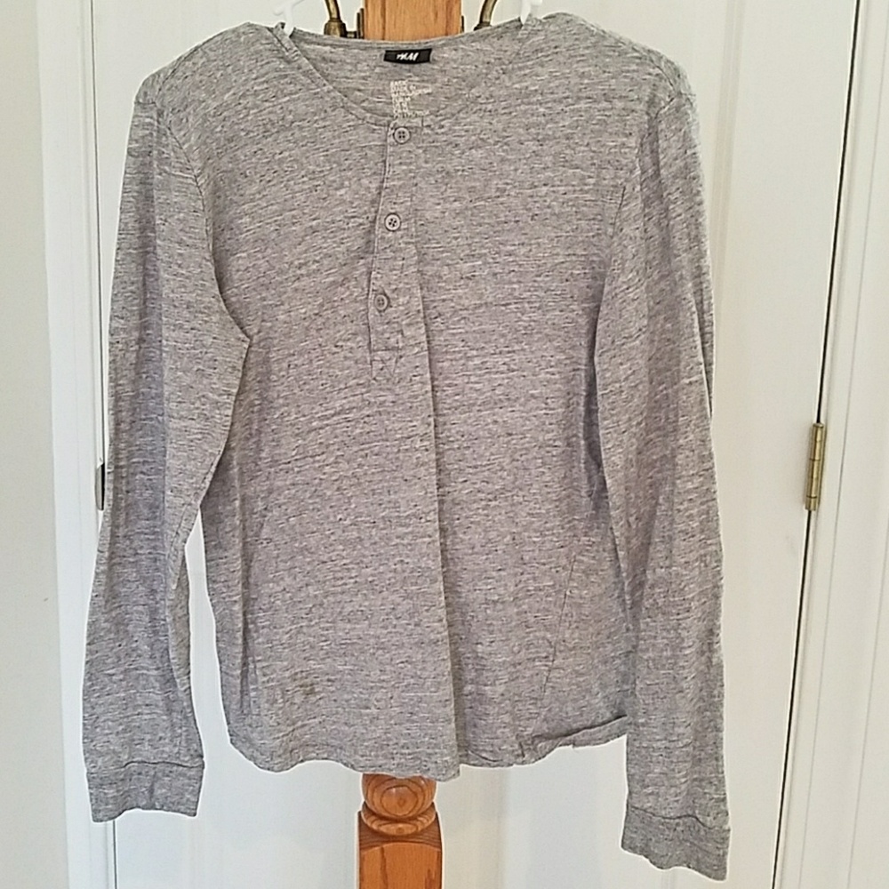 Men's H&M medium shirt